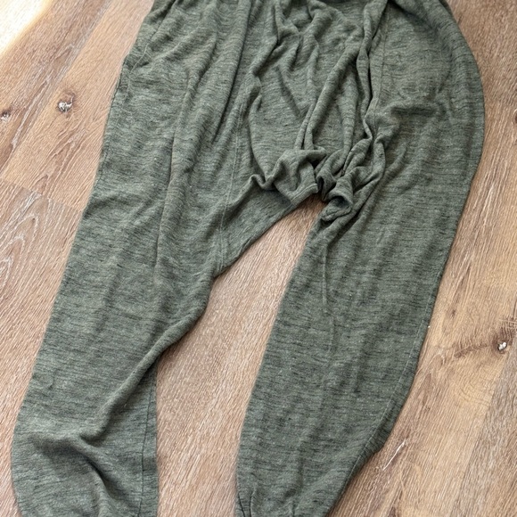 Free People Beach Olive Knit drop crotch “harem” pants - Picture 4 of 4